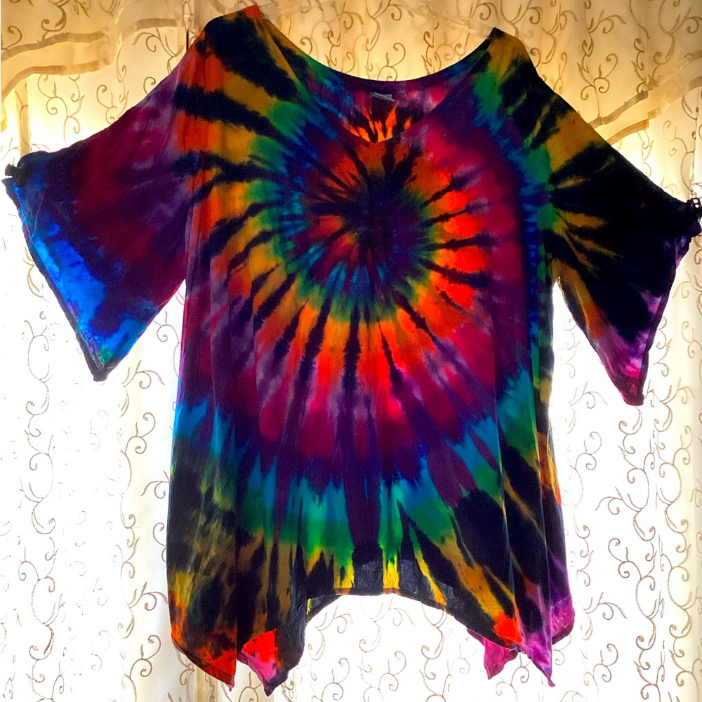 WOW! 4 Point Asymmetrical Tunic ~ Sz 3X